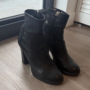 Zara Black Heeled Ankle Boots